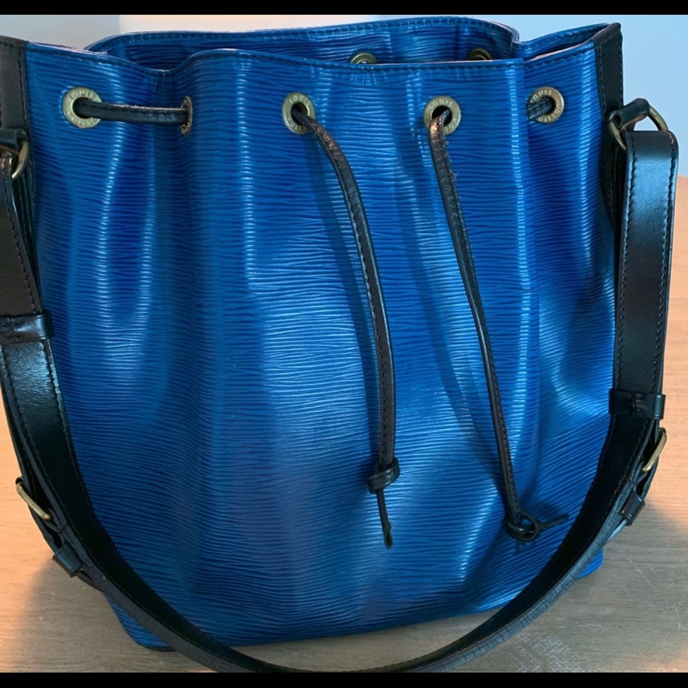 Louis Vuitton Bi-Color Black and Royal Blue Epi Leather Noe Bag